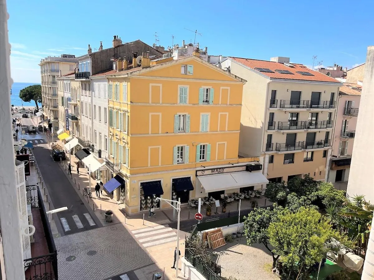 Iris Apartment Backcroisette Cannes